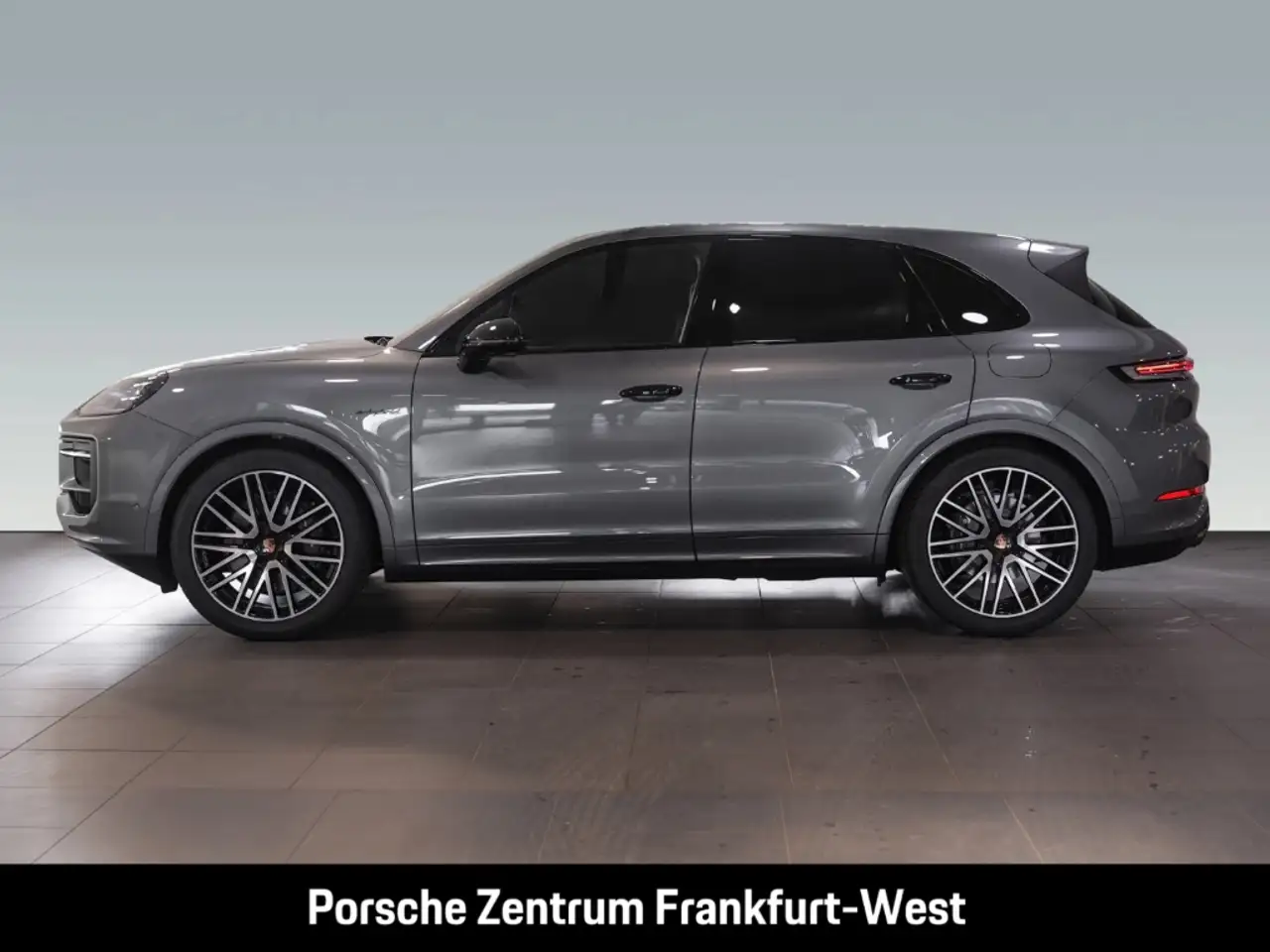 Porsche Cayenne E-Hybrid Black Edition HA-Lenkung HeadUp 2