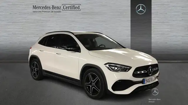 Mercedes-Benz Gla Class view 3