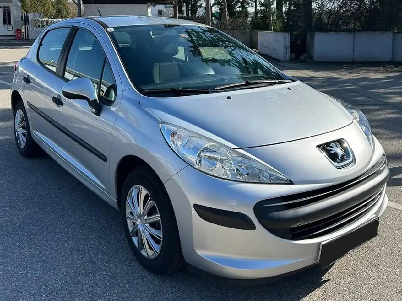 Peugeot 207