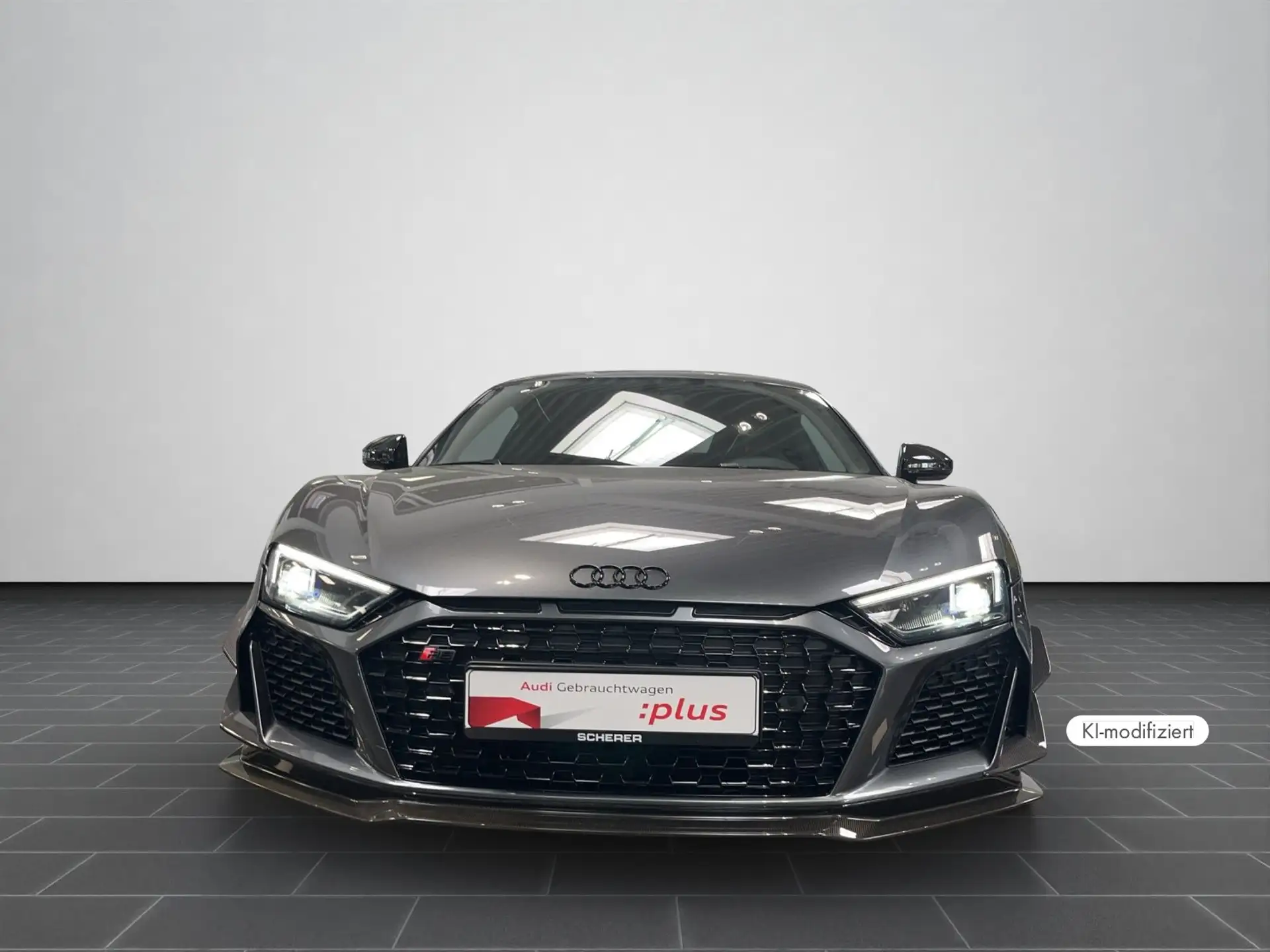 아우디 R8 V10 5.2 FSI 2024 건메탈 사진 3