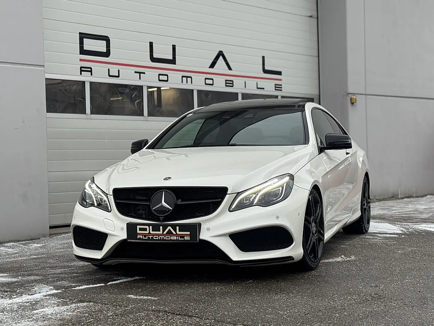 Mercedes-Benz E 350 d 4MATIC Aut.|AMG-LINE|PANO|DISTRONIC|360*-KAMERA Weiß - 1