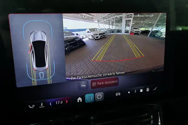 Mercedes-Benz Cla view 11