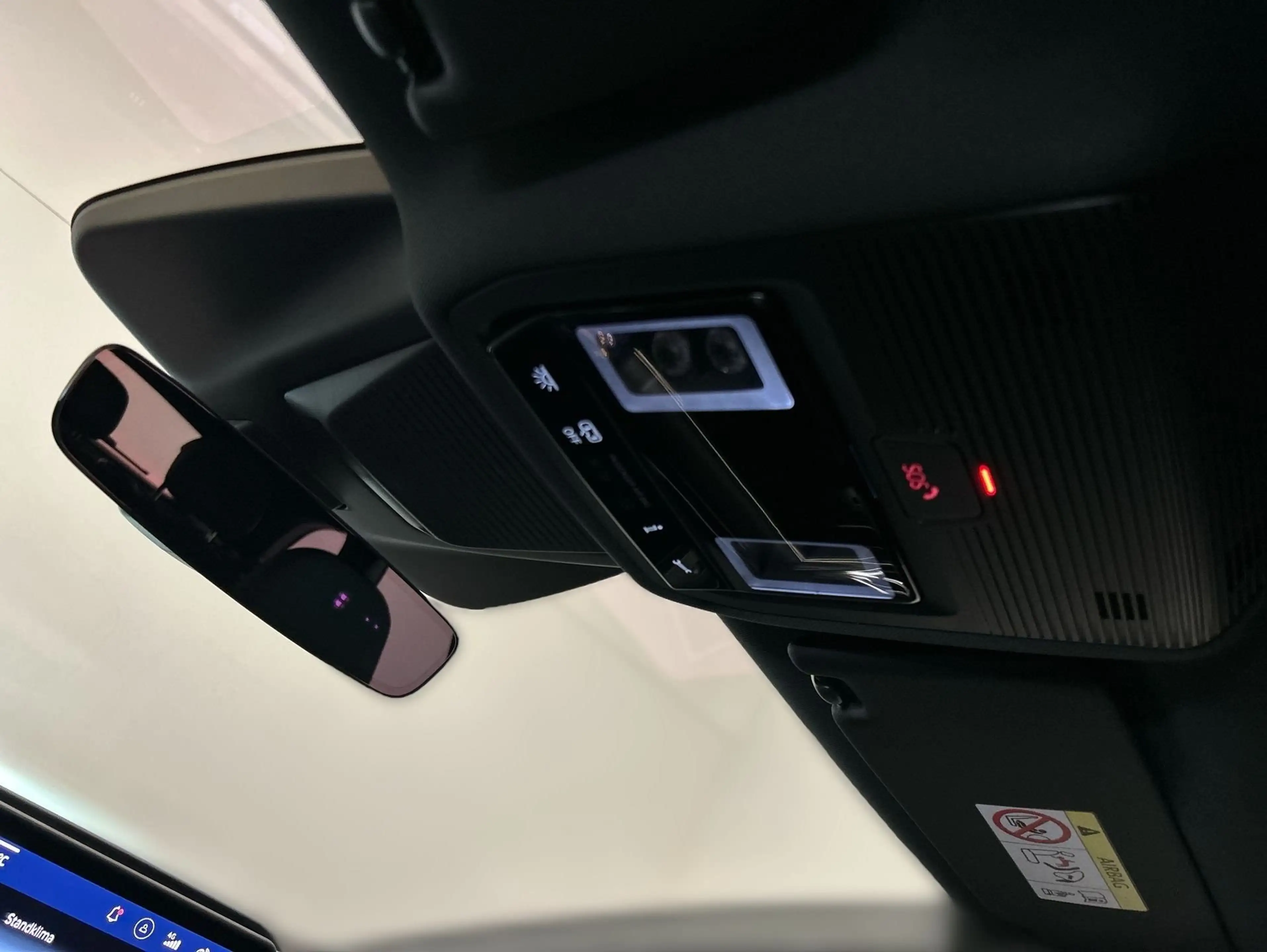 Volkswagen ID.7 Tourer Pro S 86 kWh CarPlay Black Matrix — photo 13