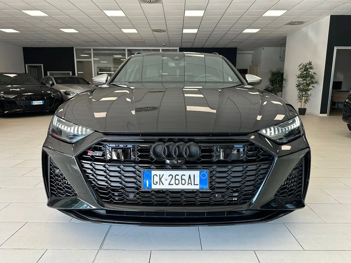 Audi RS6 Avant 4.0 Uff. Italiana DYNAMIC PLUS Bollo 06/2026 Nero - 2