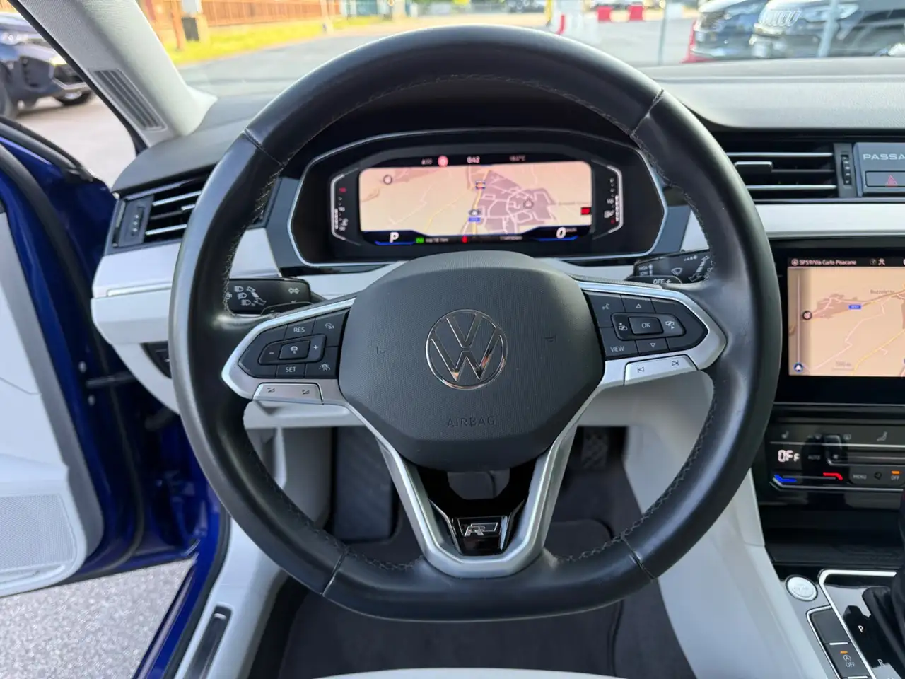 Volkswagen Passat Variant 2.0 TDI SCR 200 CV DSG Executive, миниатюра 8