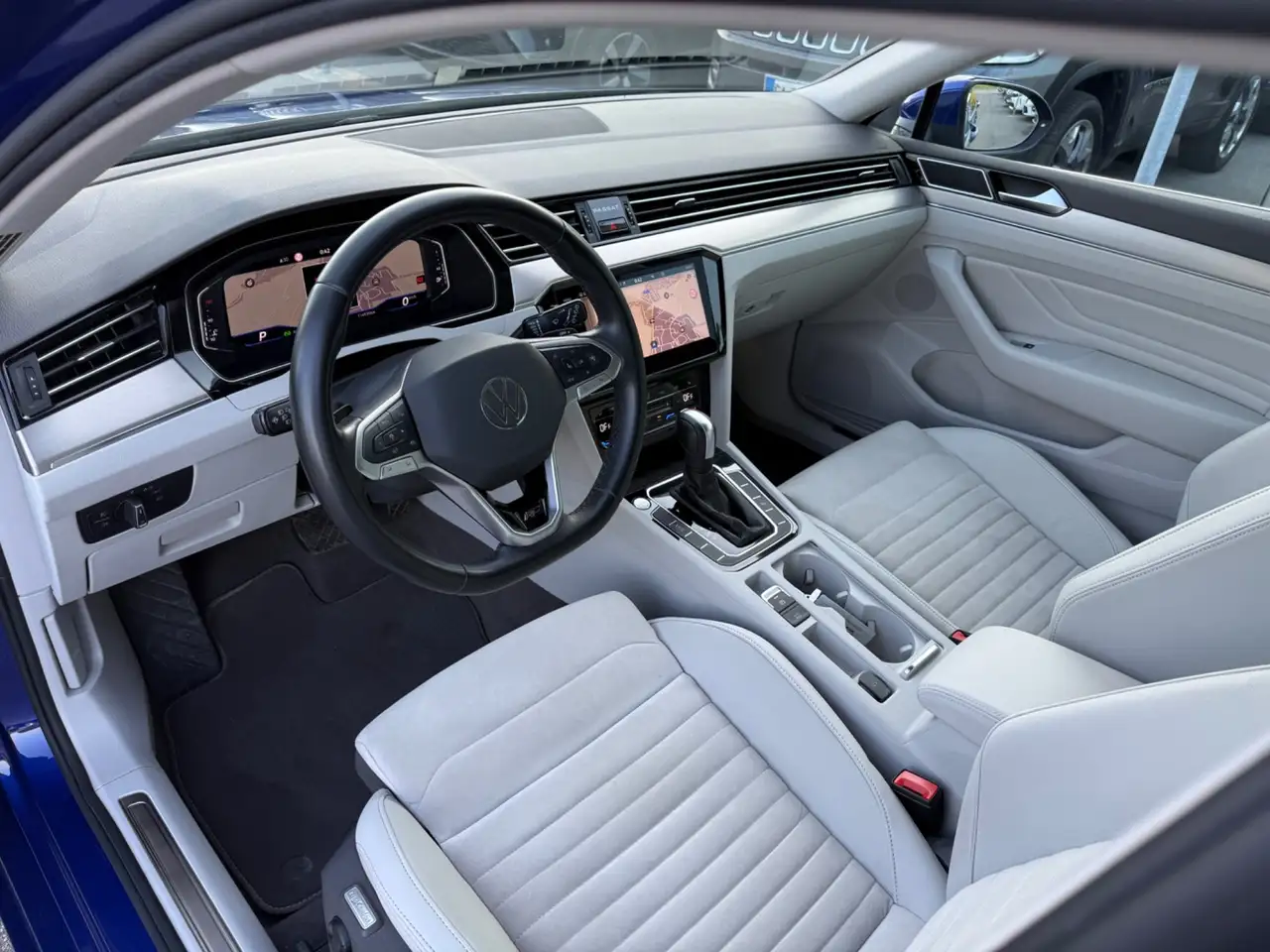 Volkswagen Passat Variant 2.0 TDI SCR 200 CV DSG Executive, миниатюра 17