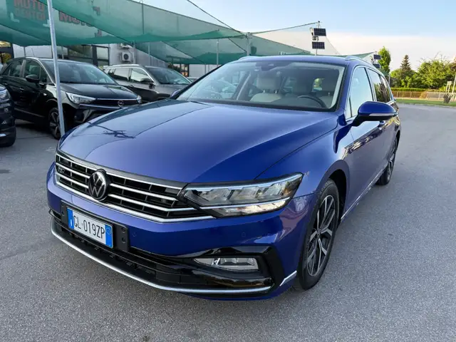 Volkswagen Passat Passat Variant 2.0 TDI SCR 200 CV DSG Executive