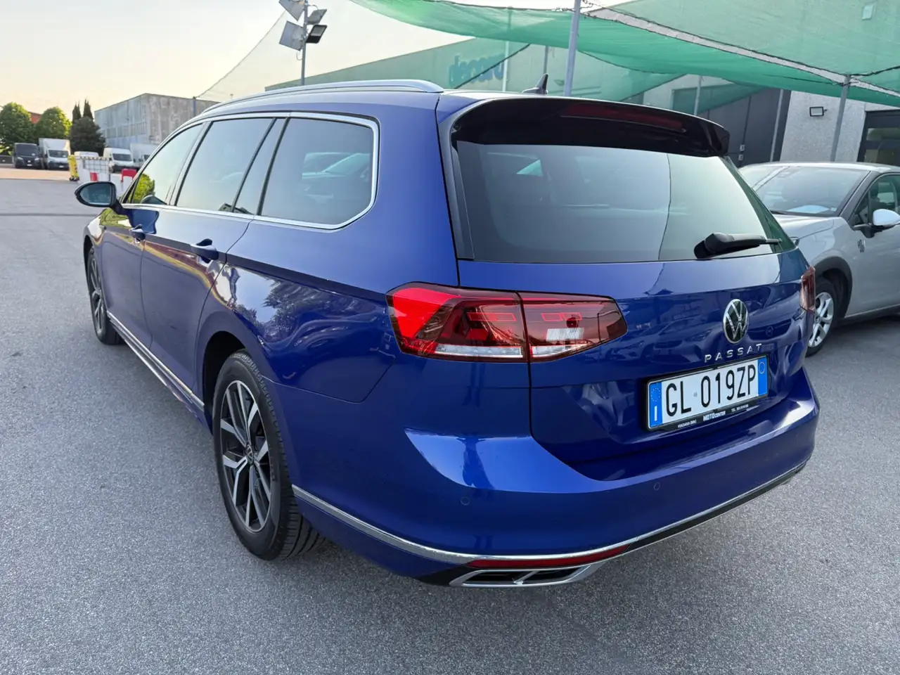 Volkswagen Passat Variant 2.0 TDI SCR 200 CV DSG Executive, миниатюра 3