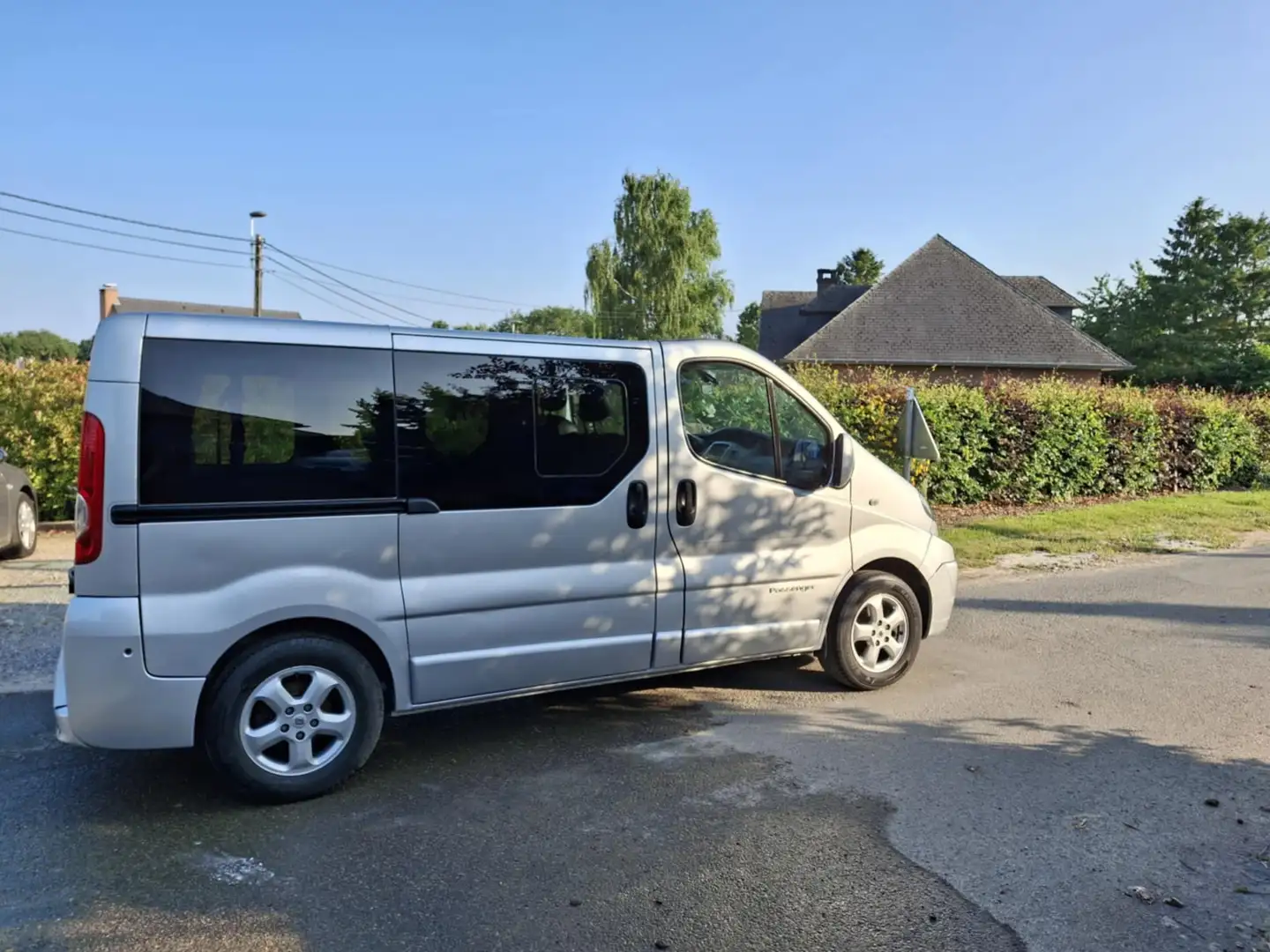 Renault Trafic - 1