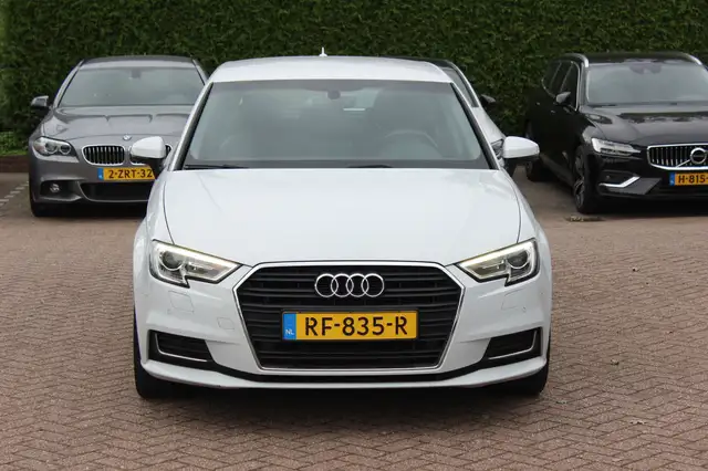 Audi A3 view 8