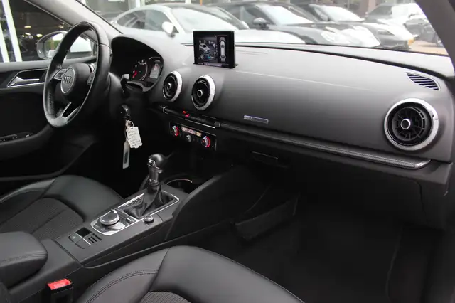 Audi A3 view 13