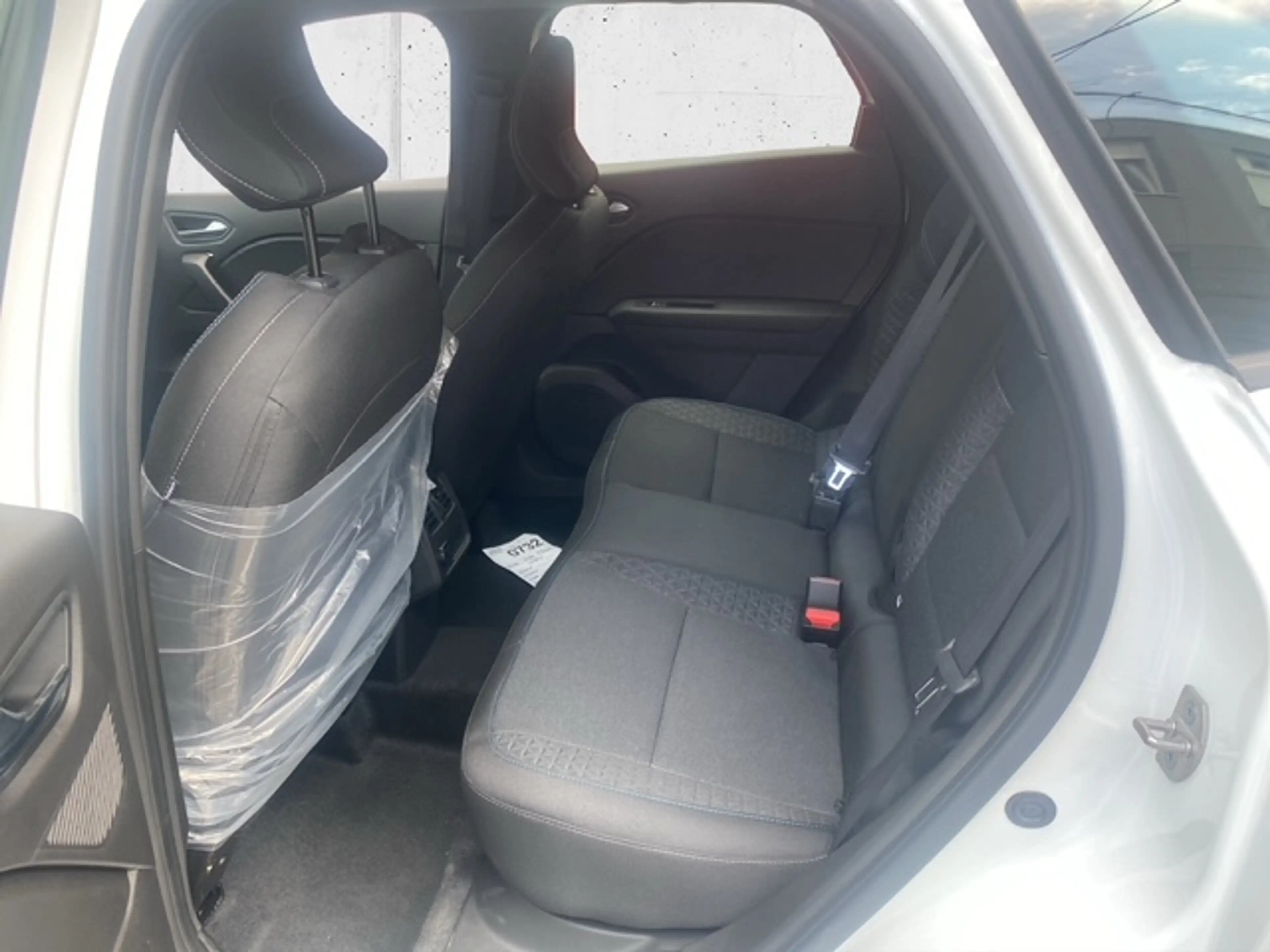 Mitsubishi Grandis Diamant PLUS 1.3 T-Benziner 7-DCT — photo 4