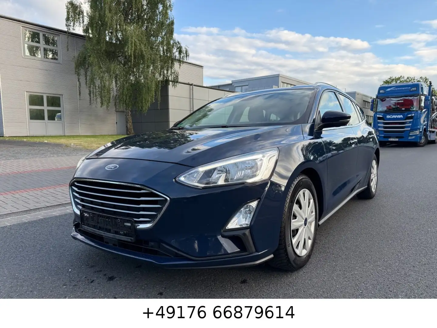 Ford Focus Turnier Cool & Connect NAVI PDC LED Blu/Azzurro - 1