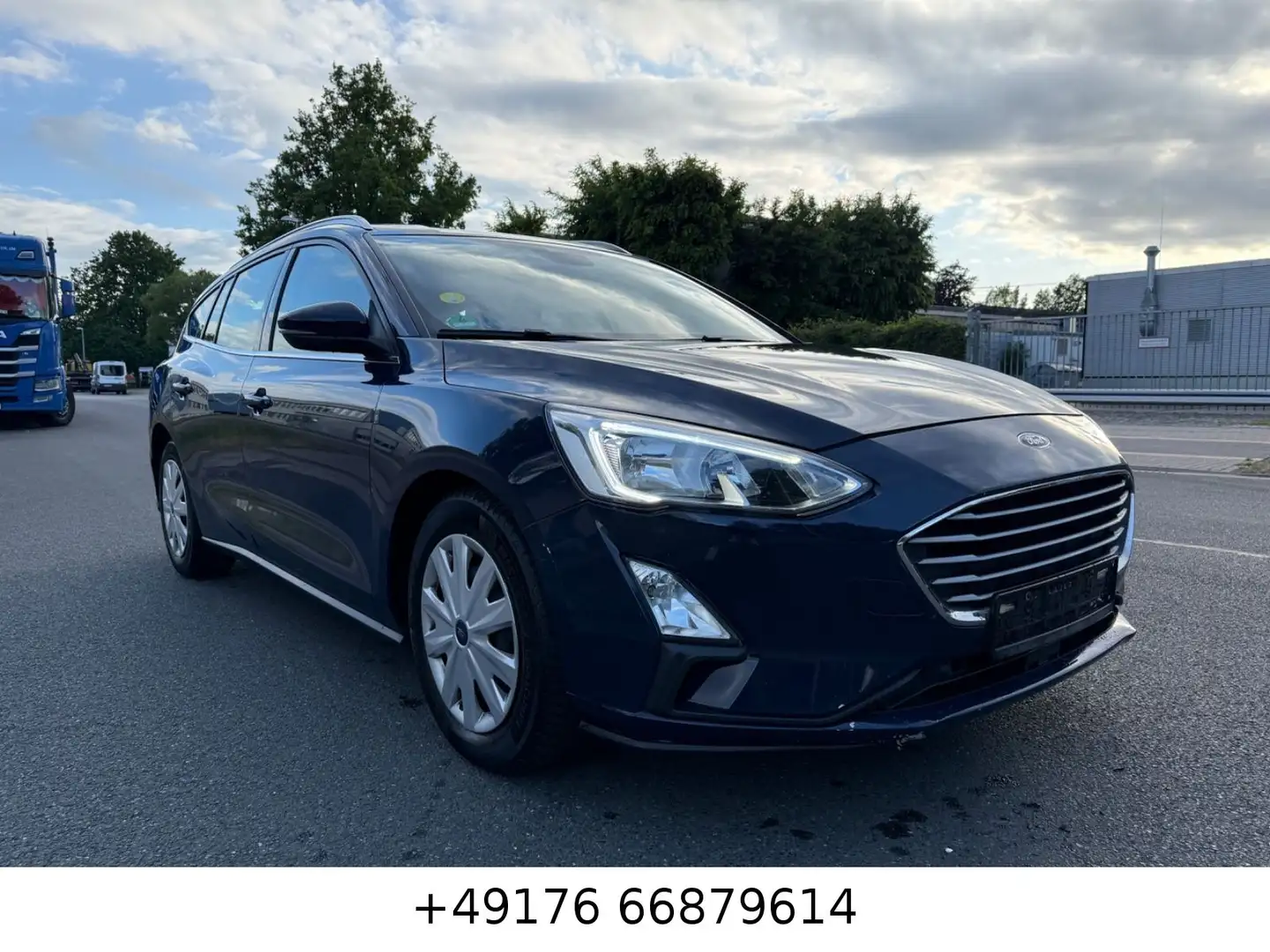 Ford Focus Turnier Cool & Connect NAVI PDC LED Blu/Azzurro - 2
