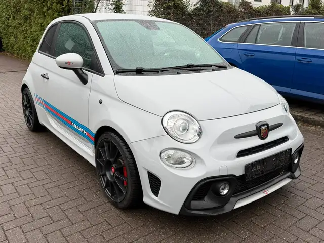 Abarth 500 595 esseesse.Navi.Xe.Akarapovic.Martini