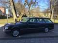 Mercedes-Benz E 220 Nero - thumbnail 3