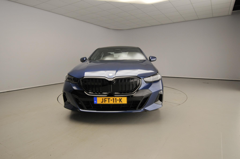 BMW 550 5 Serie 550e xDrive | M-Sportpakket | LED | Leder — photo 5
