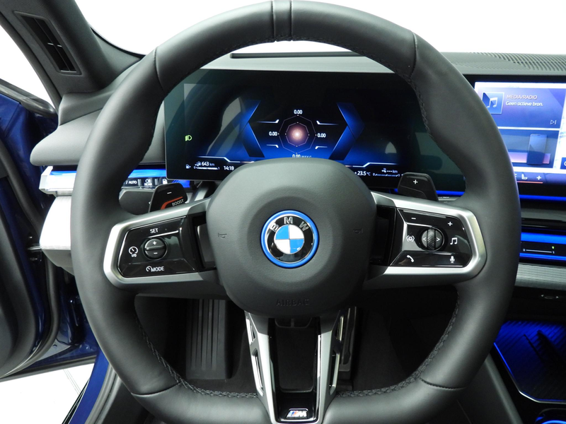 BMW 550 5 Serie 550e xDrive | M-Sportpakket | LED | Leder — photo 11
