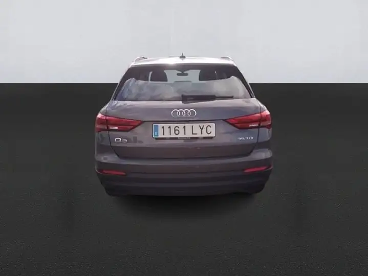 Audi Q3 2022, foto 5