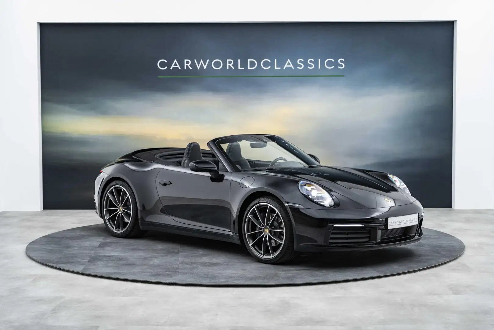 Porsche 992 992 - 3.0 CARRERA CABRIO | 21.000km Zwart - 1