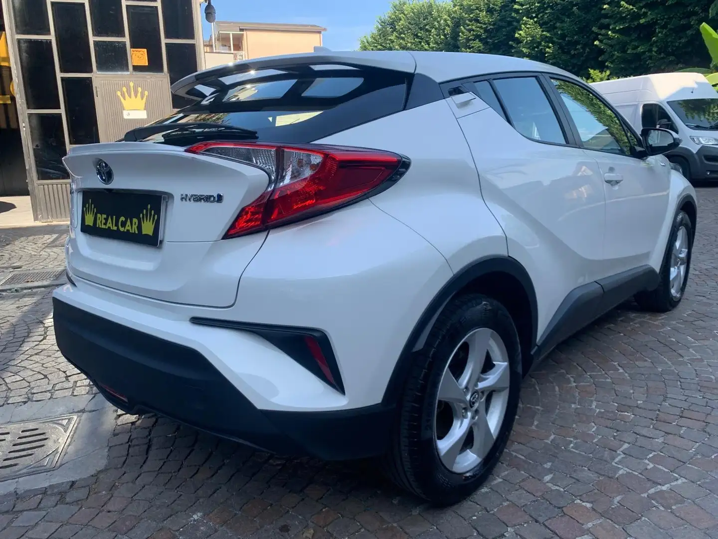 Toyota C-HR C-HR 1.8h Business 2wd e-cvt Bianco - 2