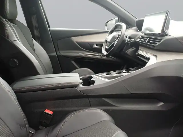 Peugeot 5008 view 12