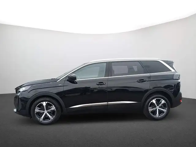 Peugeot 5008 view 5