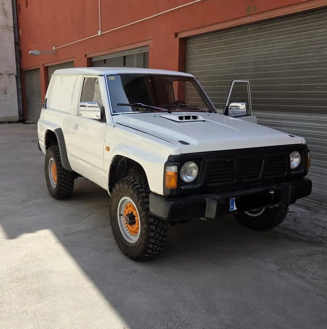 Nissan Patrol Wagon Turbo D. 6 cil. - 1