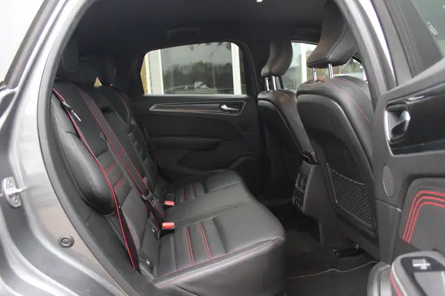 Renault Arkana view 12