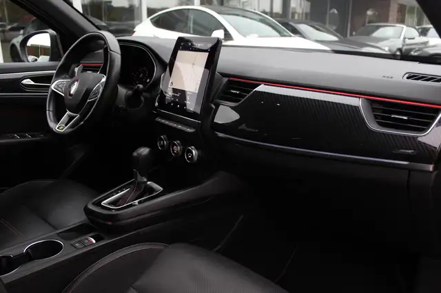 Renault Arkana view 13