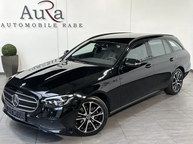 Mercedes-Benz E 300 T Avantgarde 4M NAV+LED+AHK+BURMESTER+ACC