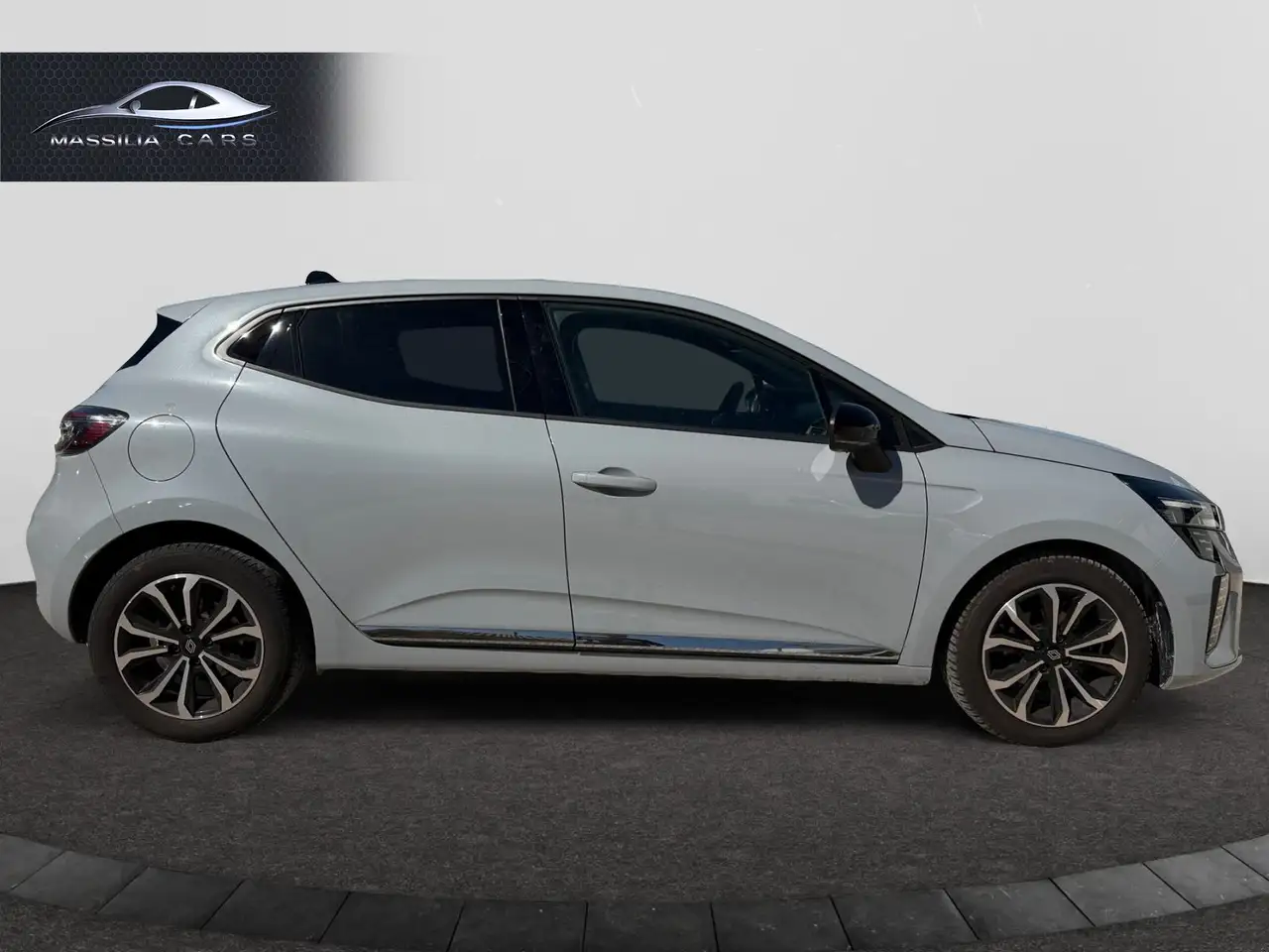 Renault Clio Citadine 5 portes — photo 6