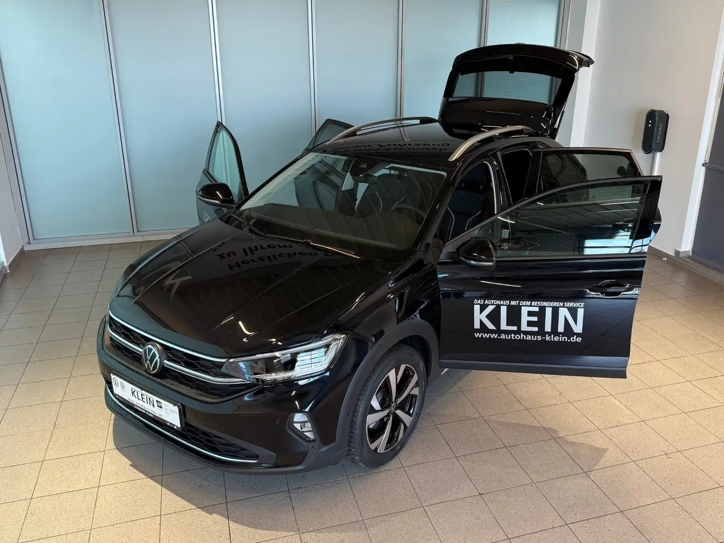 Volkswagen Taigo 1,0 TSI Style Schwarz - 2