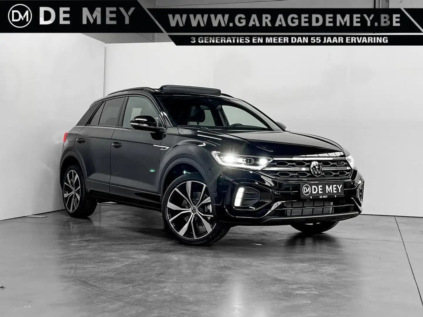 Volkswagen T-Roc 1.5 TSI DSG 110pk R-LINE | PANO | CAMERA | CARPLAY | KEYLESS | ACC Noir - 1