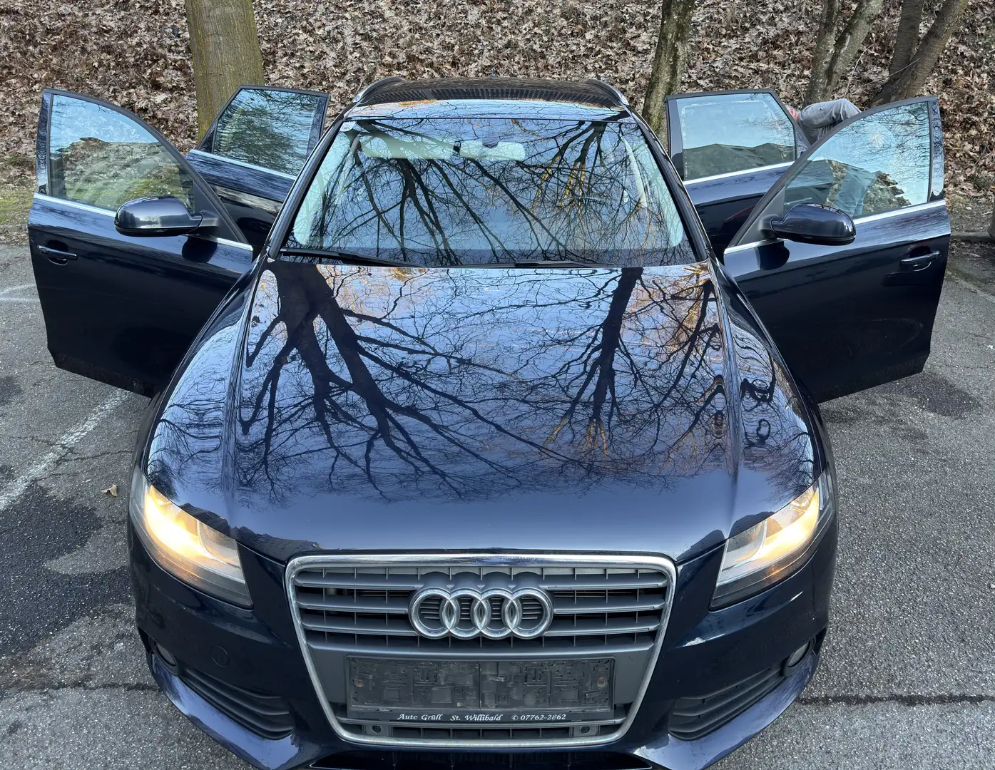 Audi A4 Avant 2,0 TDI DPF Blau - 2