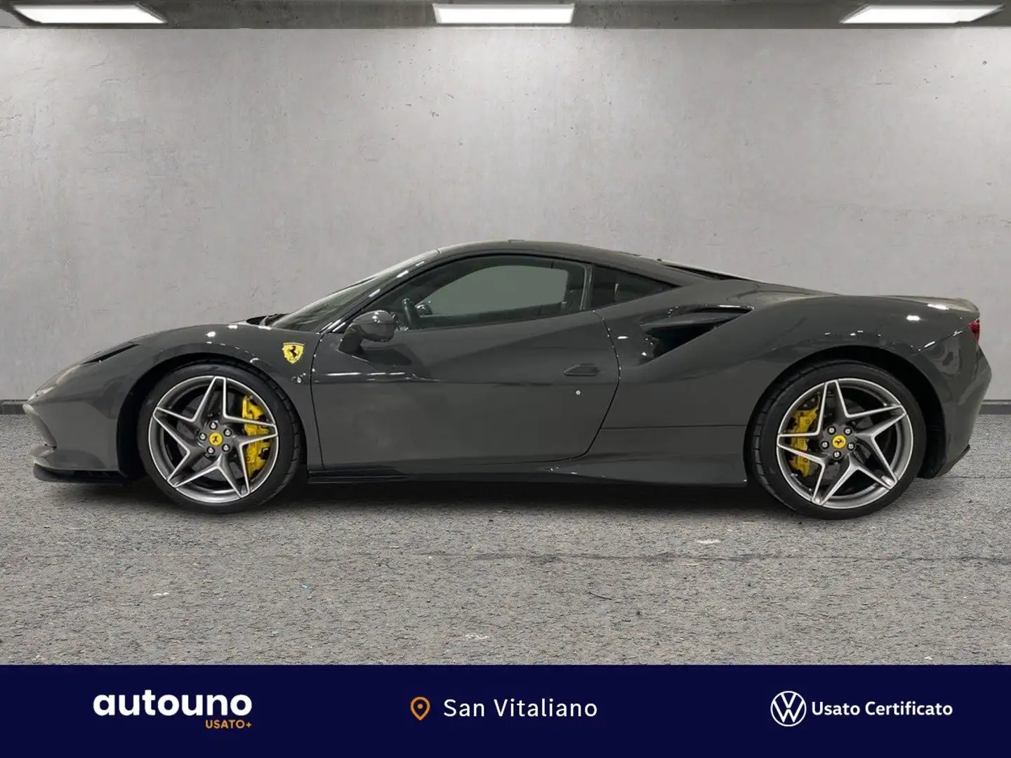 Ferrari F8 Tributo F8 Tributo Coupe Coupe 3.9 Grau - 2
