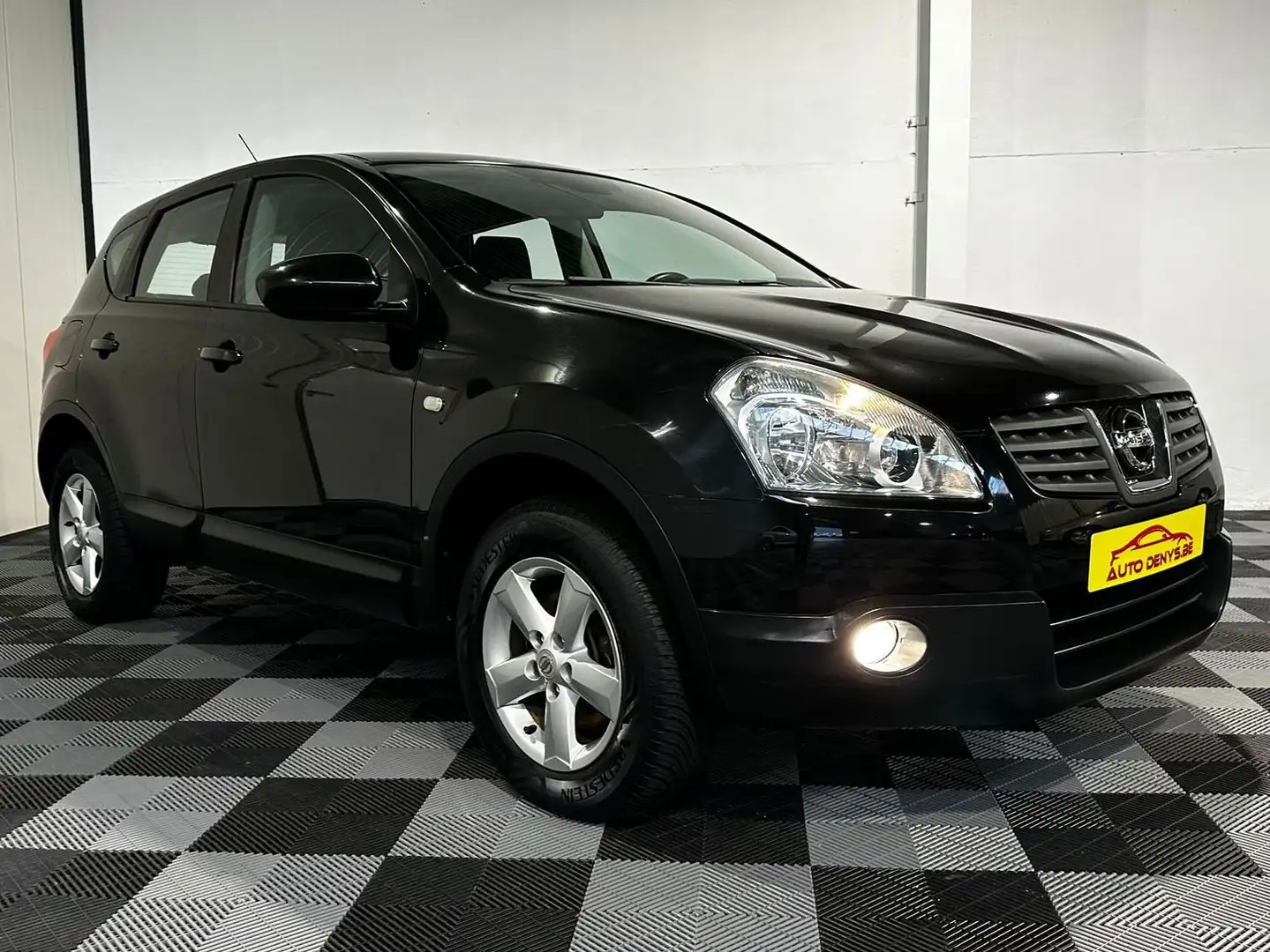 Nissan Qashqai 1.6i benzine GEKEURD 115000km 1ste eigenaar Noir - 1