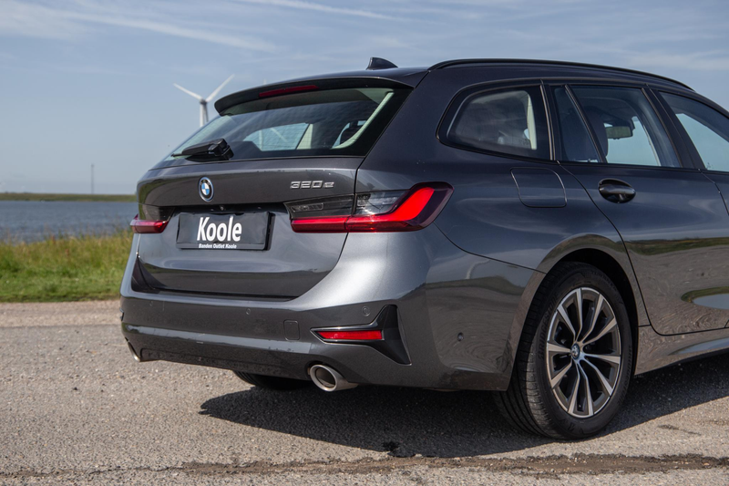 BMW 320 3-serie Touring 320e LED / DEALER ONDERHOUDEN / ST — photo 10