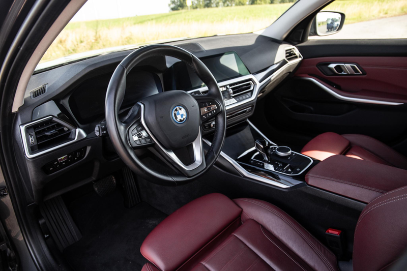 BMW 320 3-serie Touring 320e LED / DEALER ONDERHOUDEN / ST — photo 13