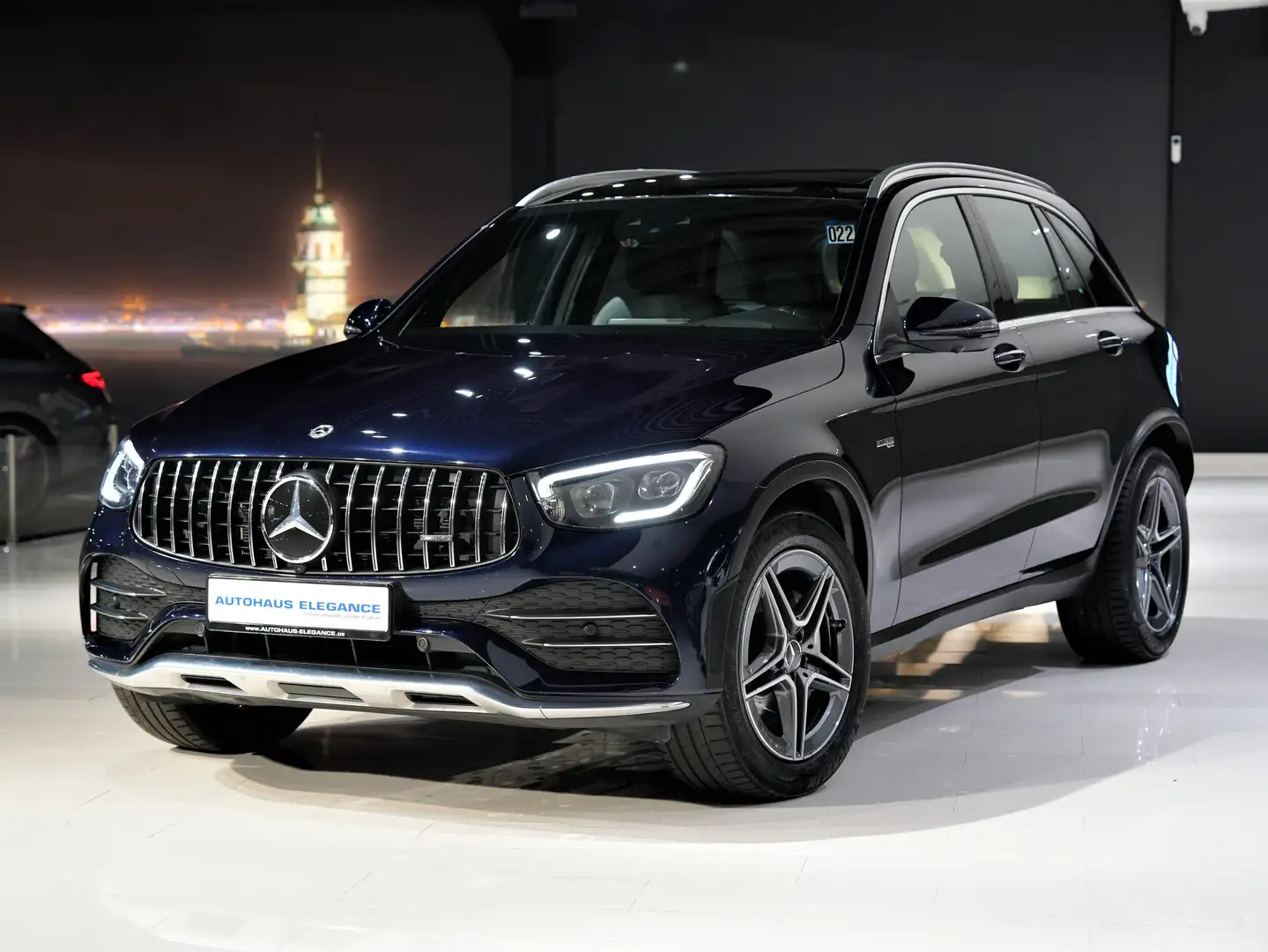Mercedes-Benz GLC 43 AMG 4Matic*SPORT-FAHRWERK*PANO*1.HD*360°* Modrá - 2