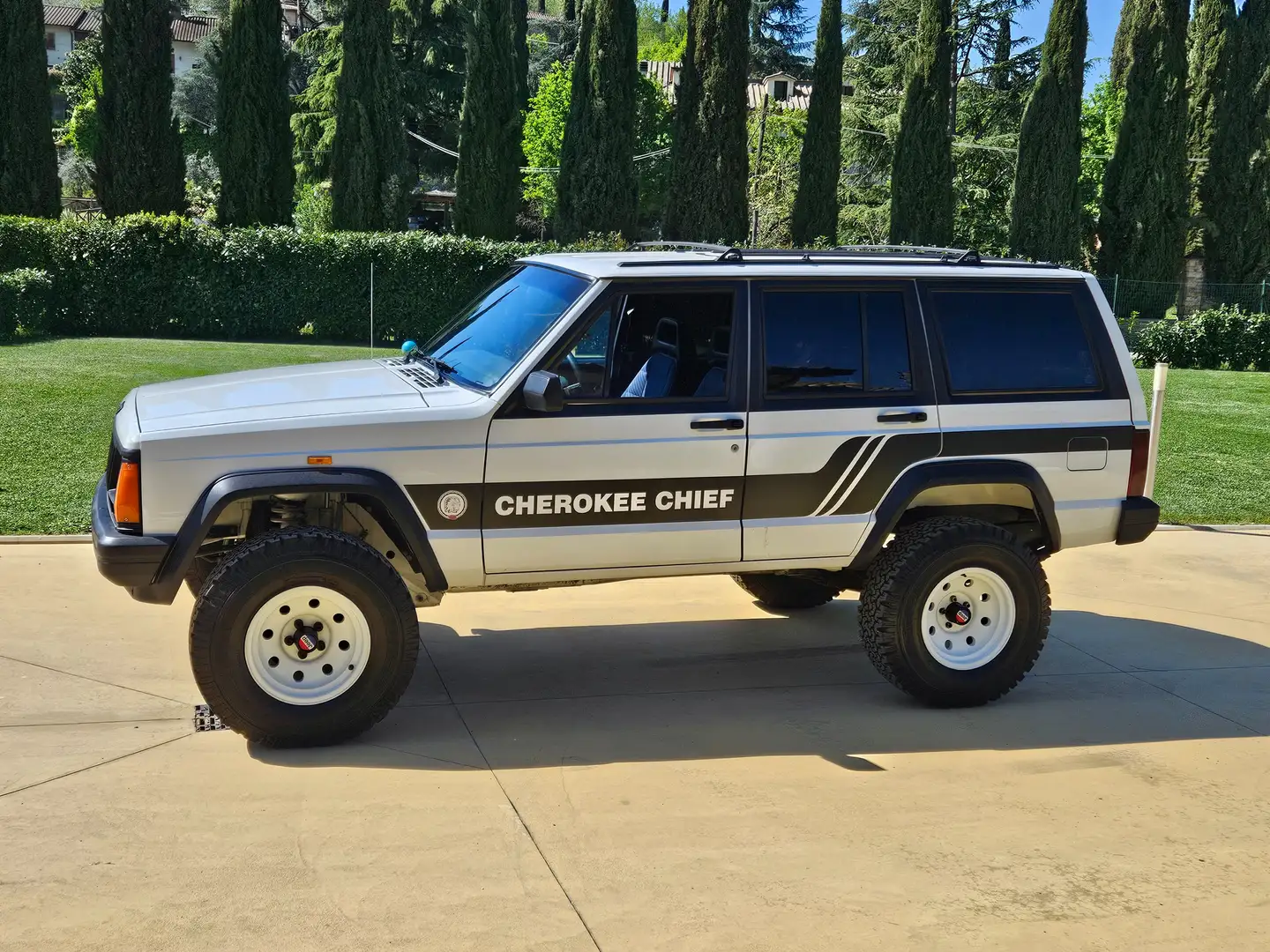 Jeep Cherokee Cherokee 5p 2.1 td Chief Bianco - 2