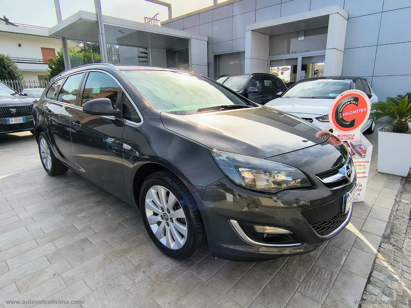 Opel Astra 1.6 CDTI EcoFLEX S&S ST Cosmo Gris - 1