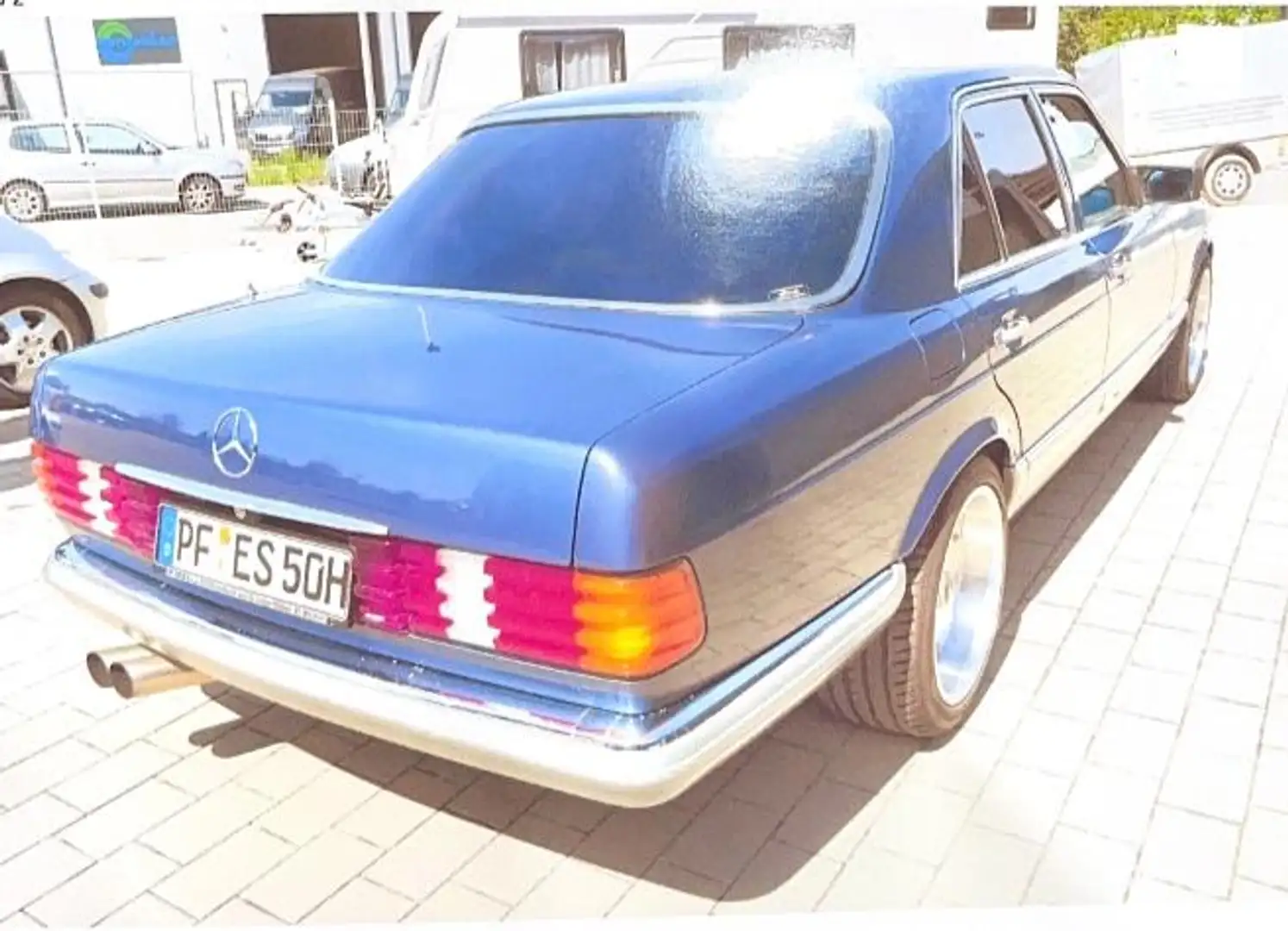 Mercedes-Benz 380 Blau - 2