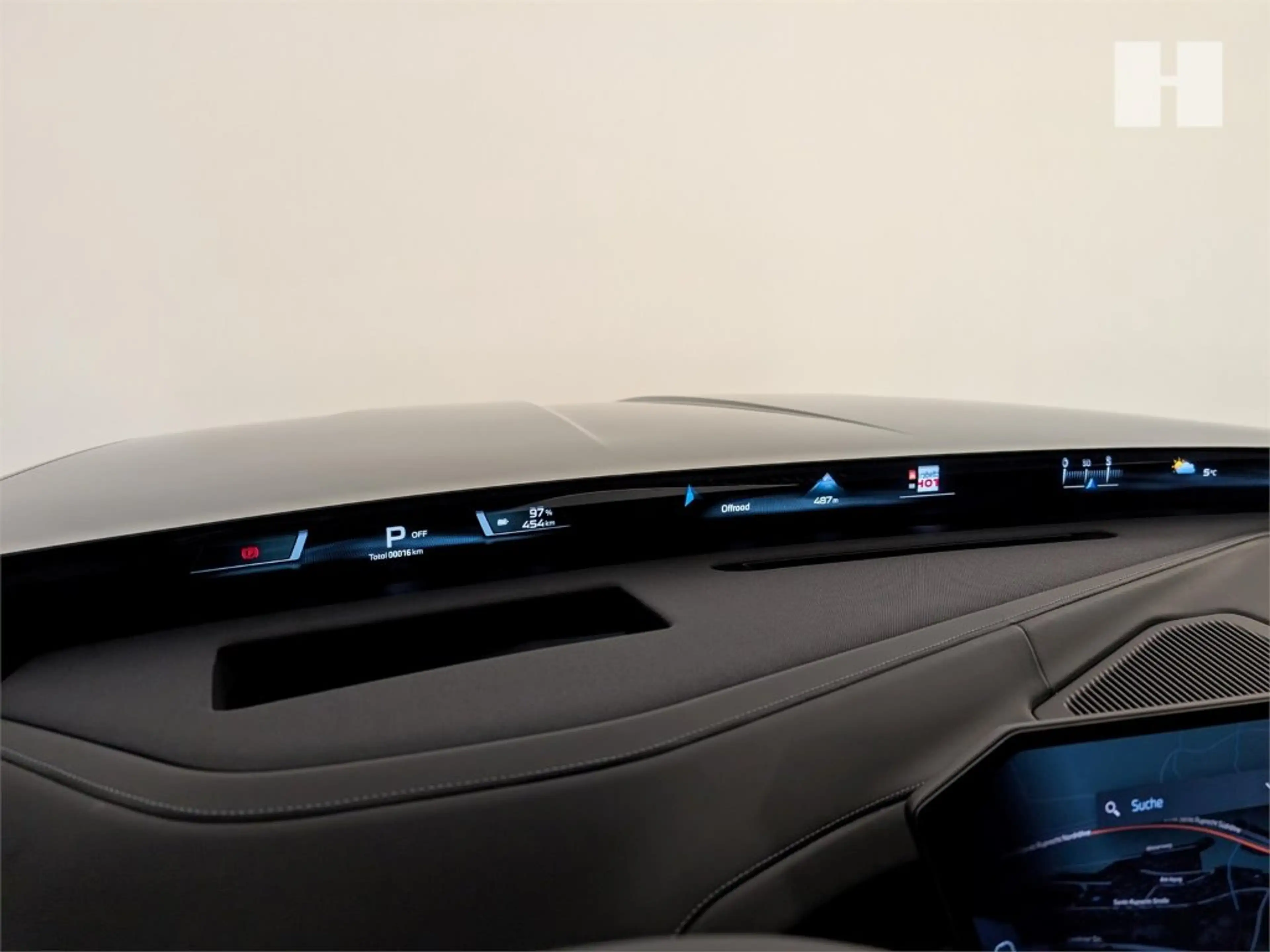 BMW i7 60 xDrive — photo 14
