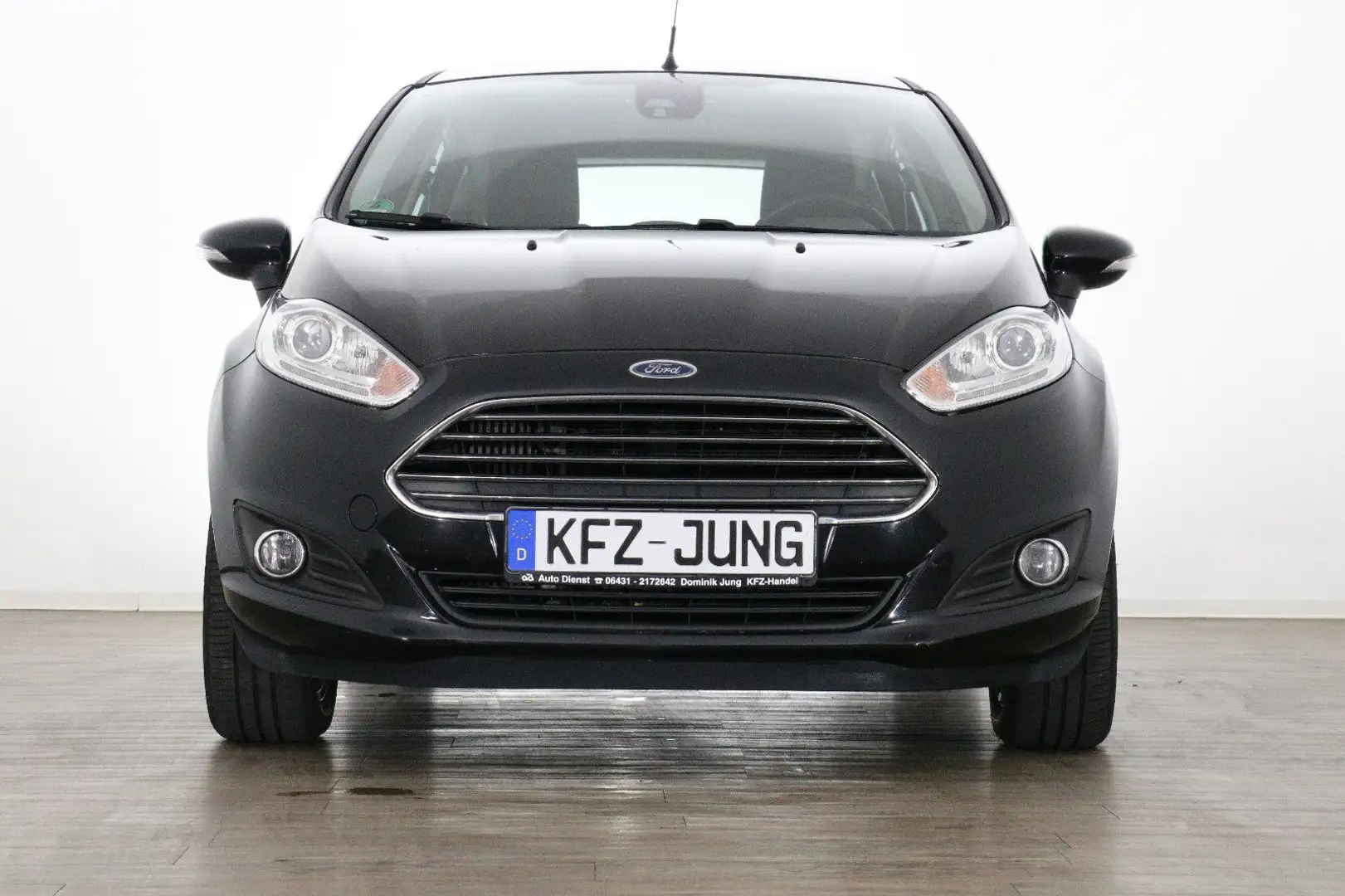 Ford Fiesta Titanium/8xbereift/2.Hand Schwarz - 2