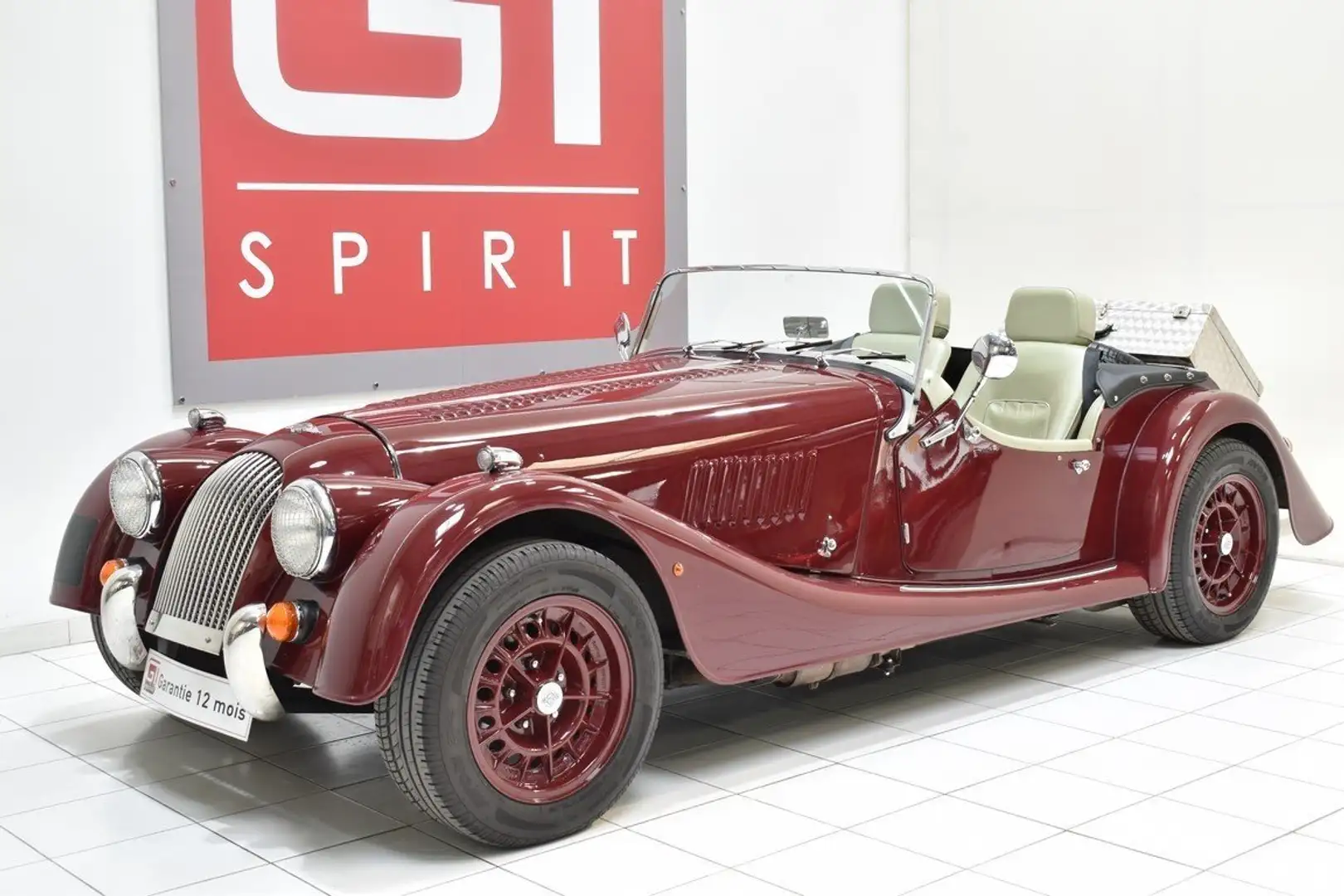 Morgan Plus 8 MORGAN  Plus 8 Rouge - 1