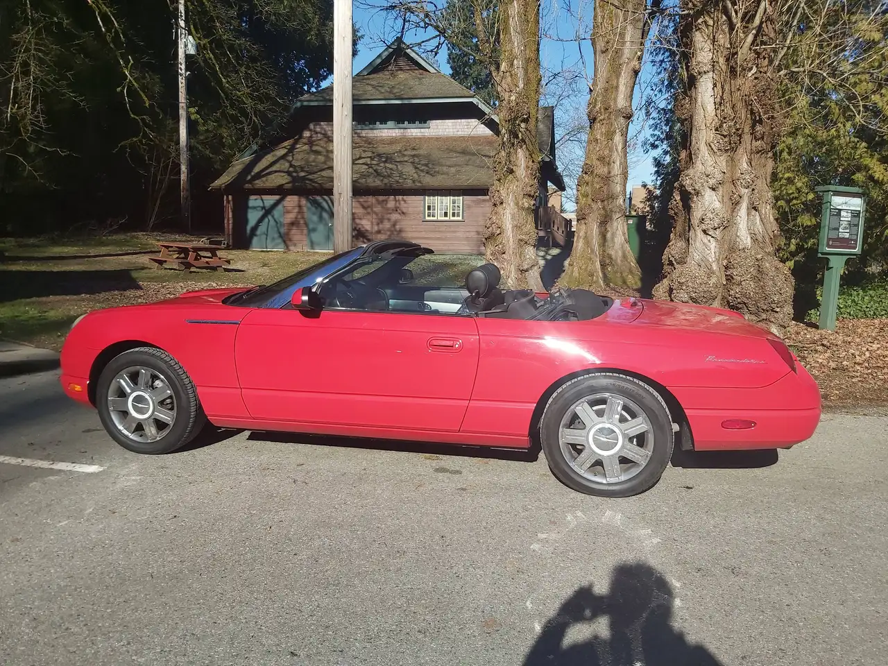2005 Ford Thunderbird