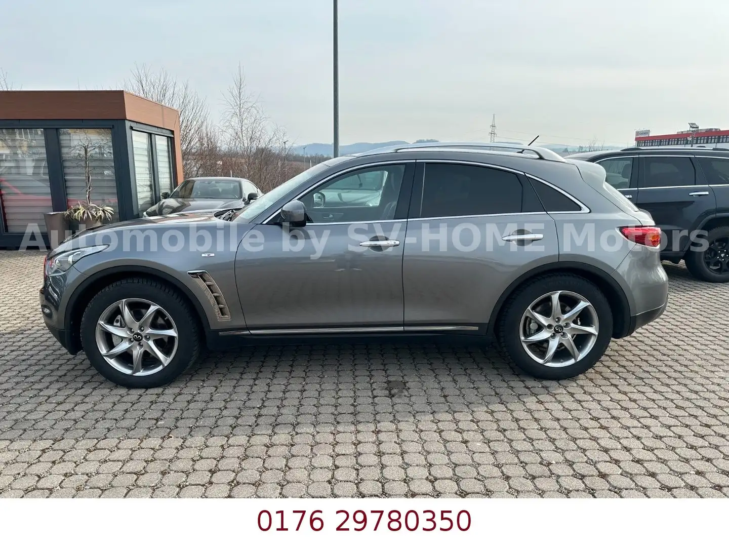 Infiniti FX 30d V6 AWD S Premium*Black and White Edition* Gri - 2