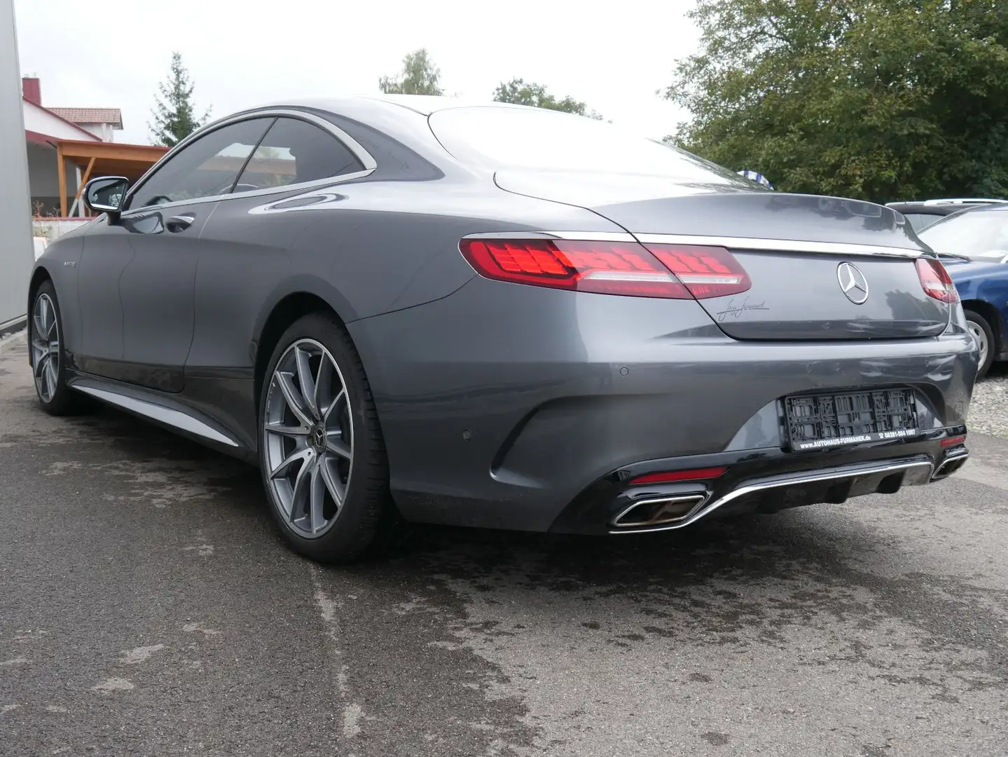 Mercedes-Benz S 560 Coupe 4Matic AMG-Line MASSAGE/360°/BURM Grau - 2