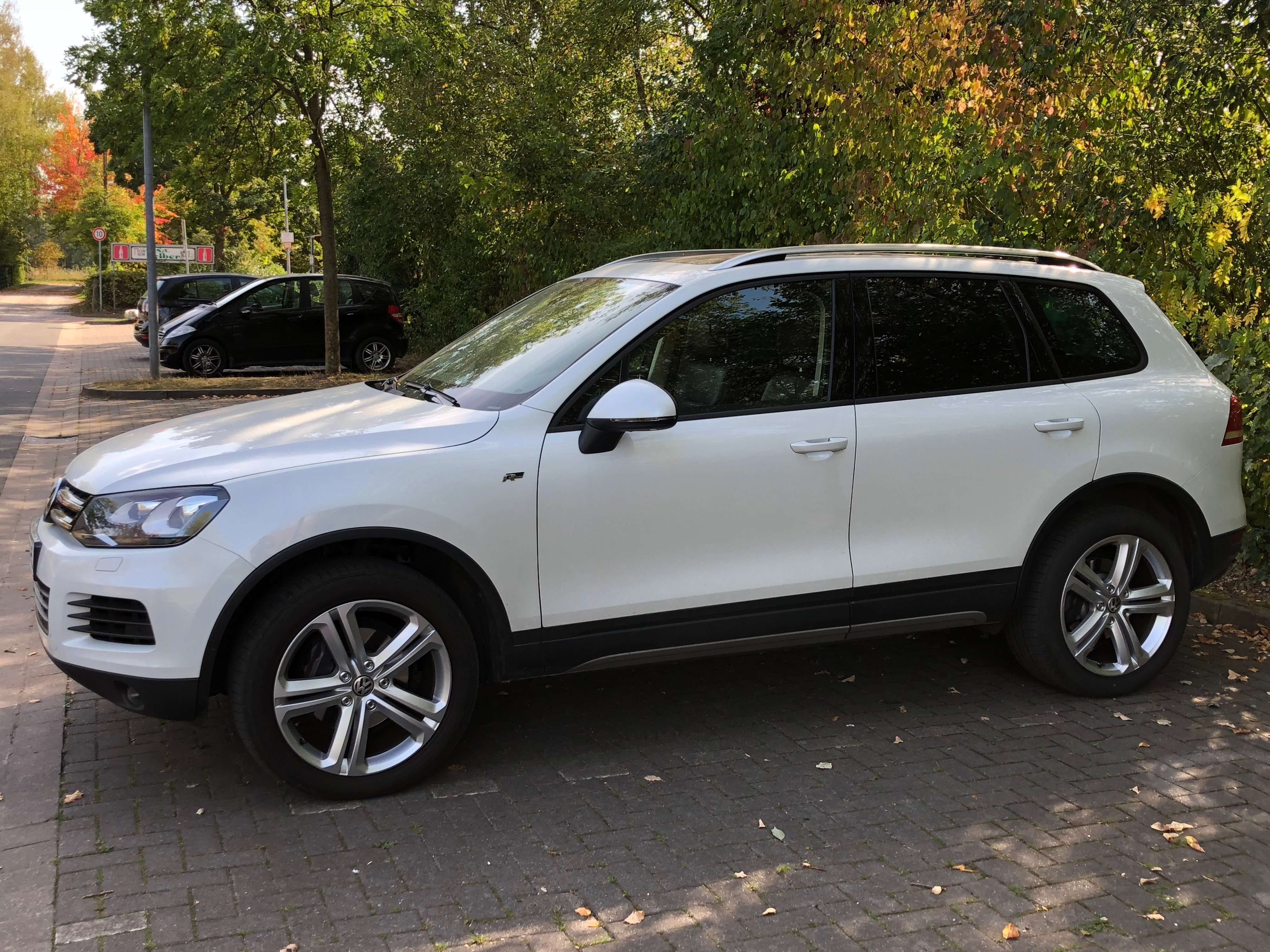 Second hand Volkswagen Touareg 3.0 TDI